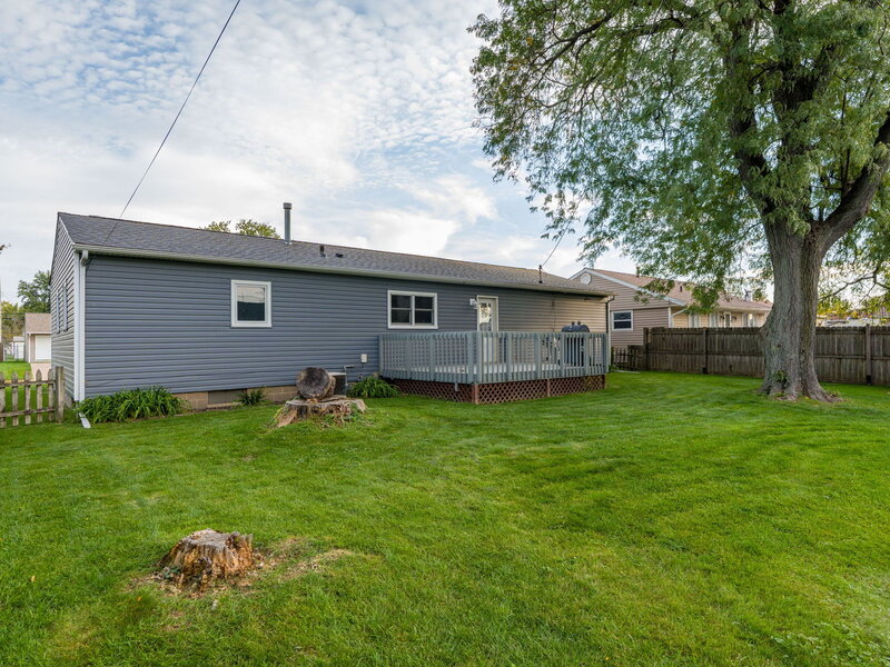 722 40th Avenue East Moline IL 61244