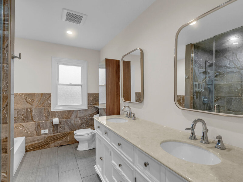 6 Lagoon Drive Hawthorn Woods IL 60047