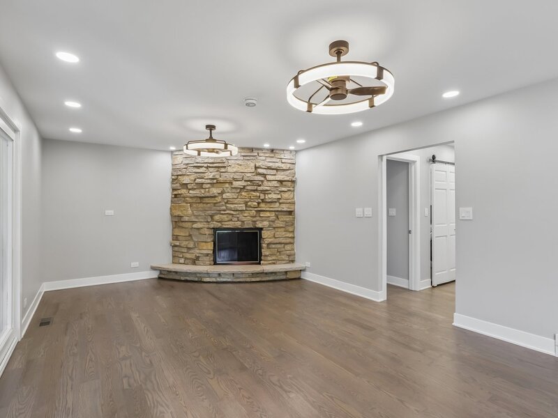1208 Elizabeth Avenue Naperville IL 60540