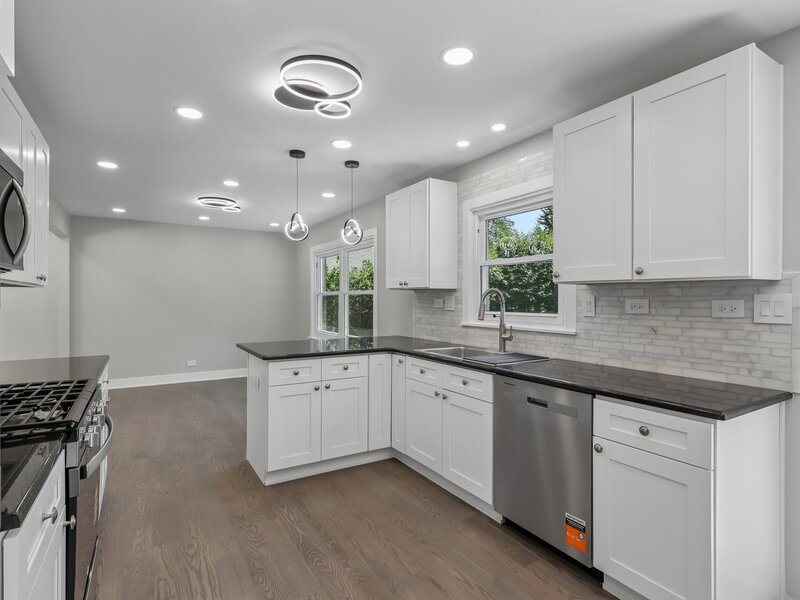 1208 Elizabeth Avenue Naperville IL 60540