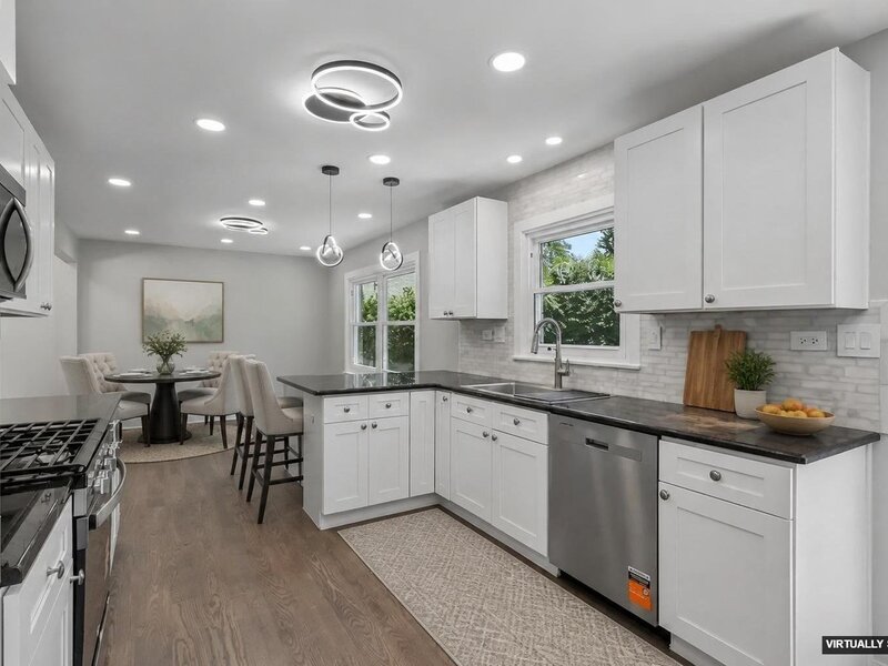 1208 Elizabeth Avenue Naperville IL 60540