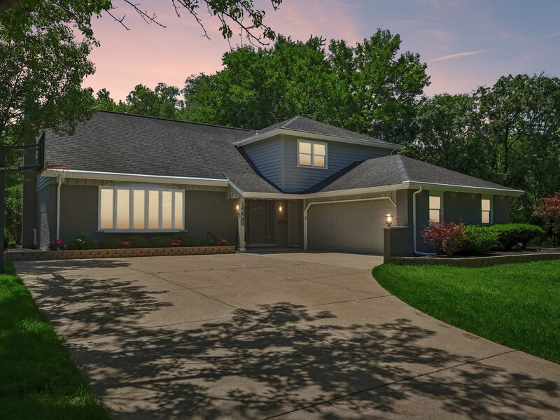 1208 Elizabeth Avenue Naperville IL 60540