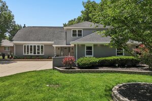 Photo of 1208 Elizabeth Avenue Naperville IL 60540