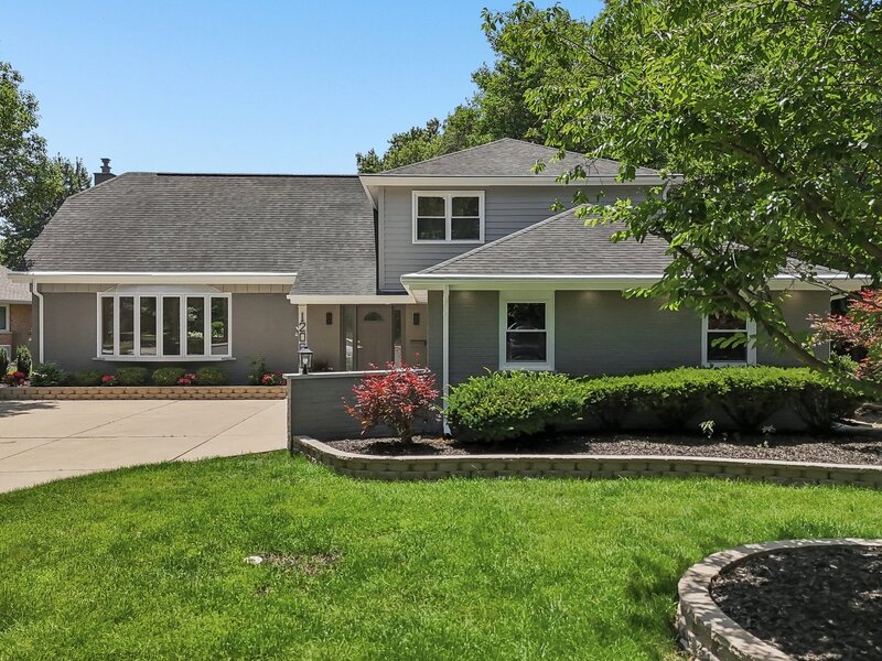 1208 Elizabeth Avenue Naperville IL 60540