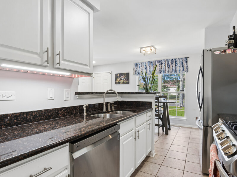 156 Sycamore Avenue Streamwood IL 60107