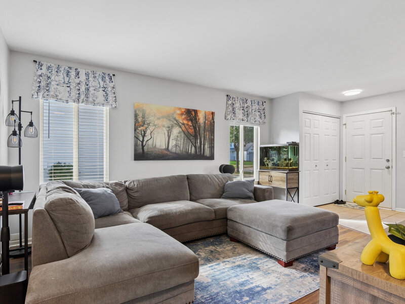 156 Sycamore Avenue Streamwood IL 60107