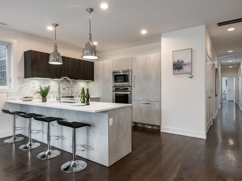 2210 W Chicago Avenue Chicago IL 60622
