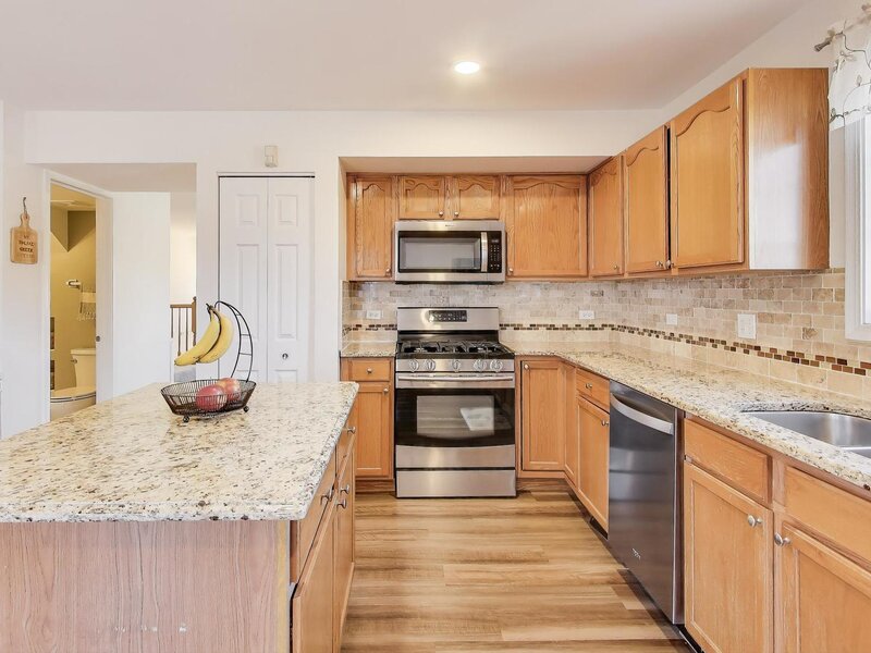 1612 Fox Run Drive Arlington Heights IL 60004