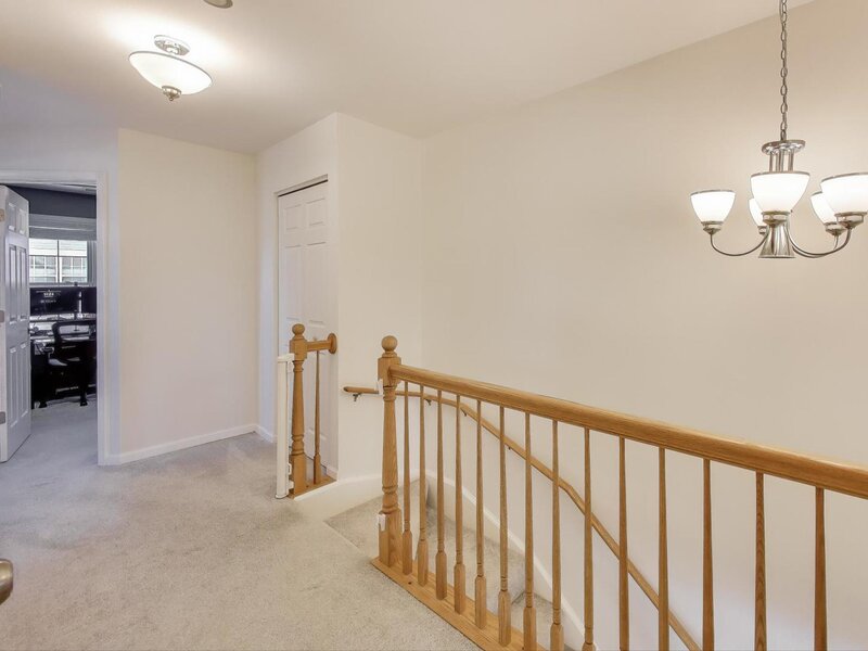 1612 Fox Run Drive Arlington Heights IL 60004