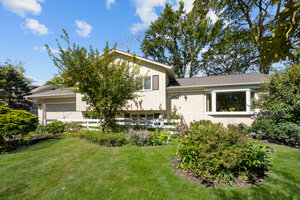 Photo of 90 Park Lane Lake Bluff IL 60044