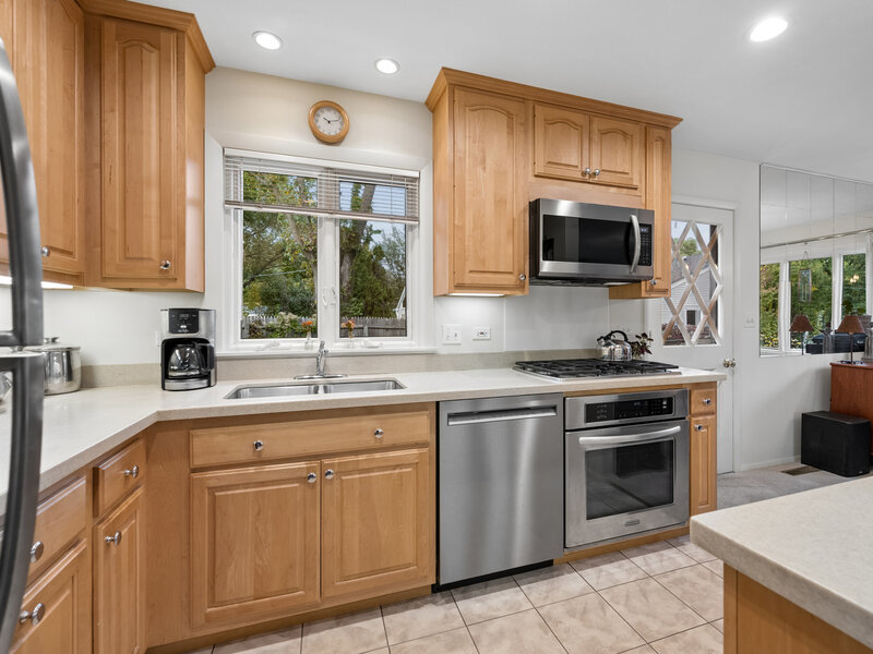 90 Park Lane Lake Bluff IL 60044