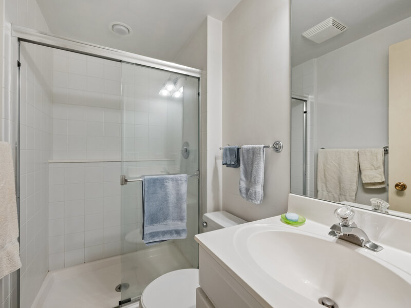 90 Park Lane Lake Bluff IL 60044