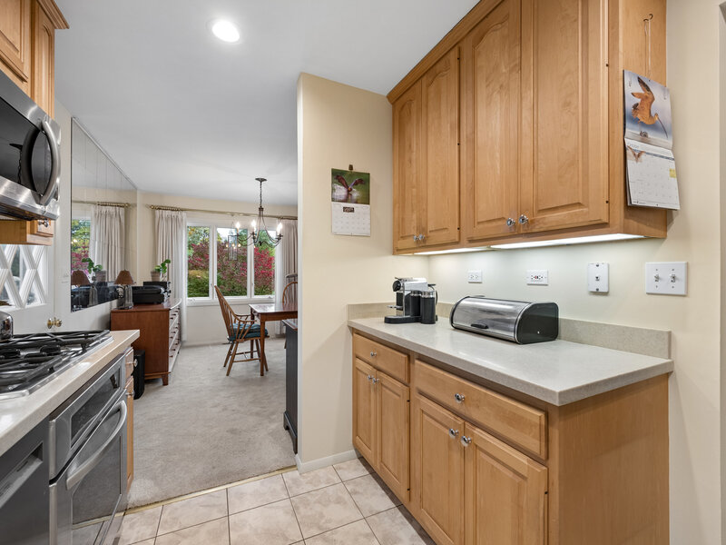 90 Park Lane Lake Bluff IL 60044