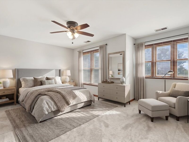 1272 Tennyson Lane Naperville IL 60540