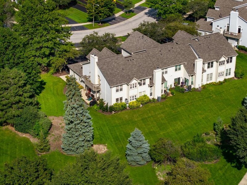 1272 Tennyson Lane Naperville IL 60540
