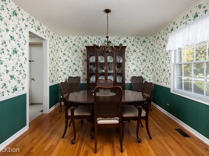 6 Cohasset Road Naperville IL 60540