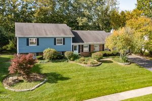 Photo of 6 Cohasset Road Naperville IL 60540