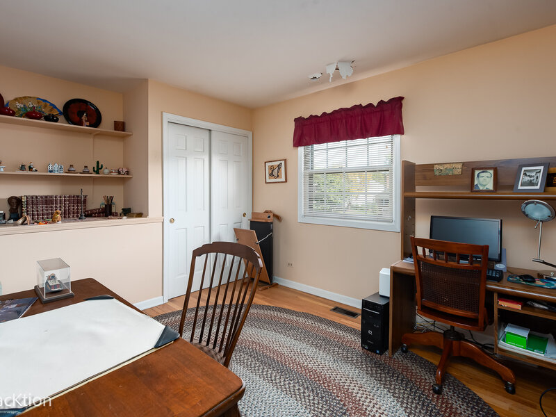 6 Cohasset Road Naperville IL 60540
