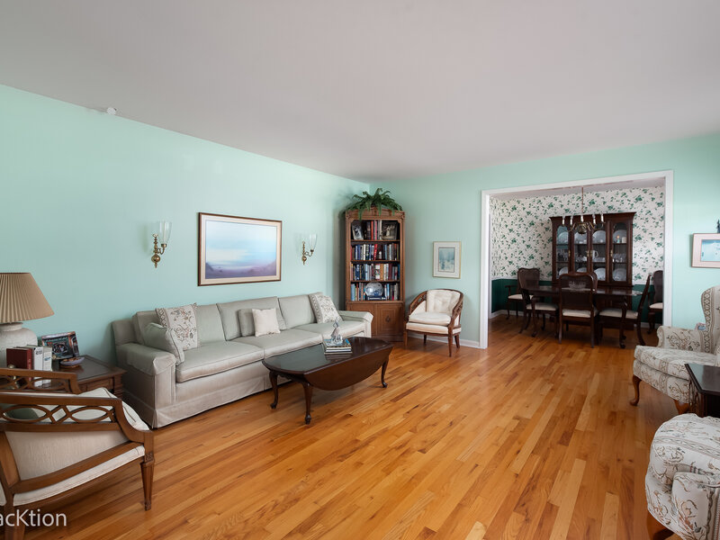 6 Cohasset Road Naperville IL 60540