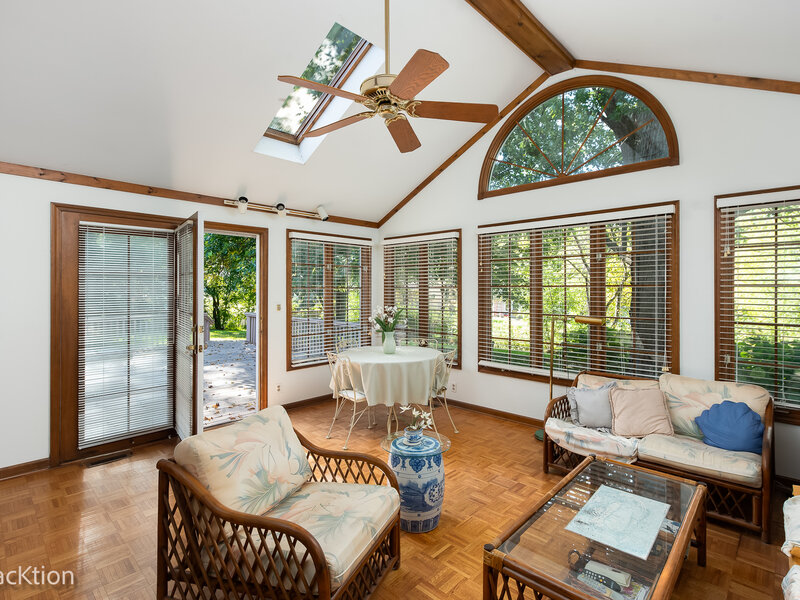 6 Cohasset Road Naperville IL 60540