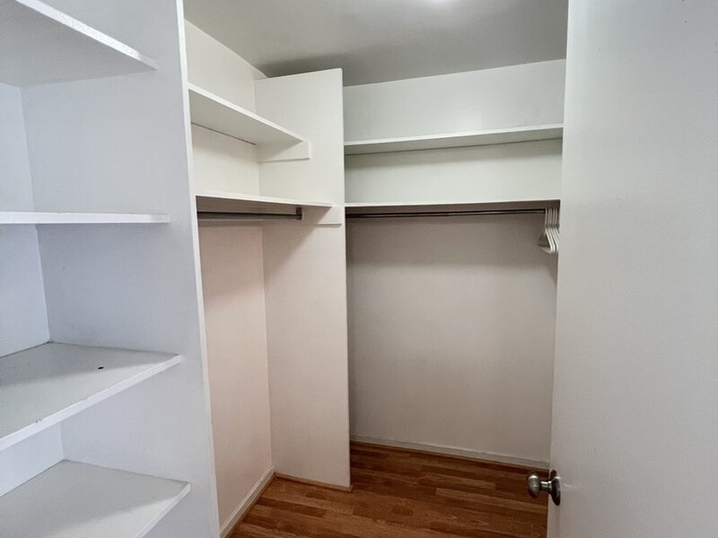 1960 N Lincoln Park West Chicago IL 60614