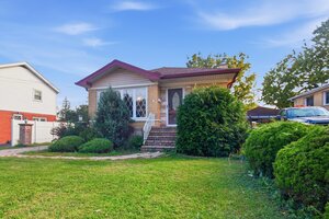 Photo of 5825 W Maple Avenue Berkeley IL 60163