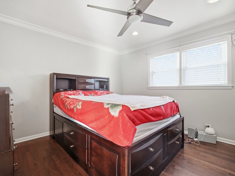 5825 W Maple Avenue Berkeley IL 60163