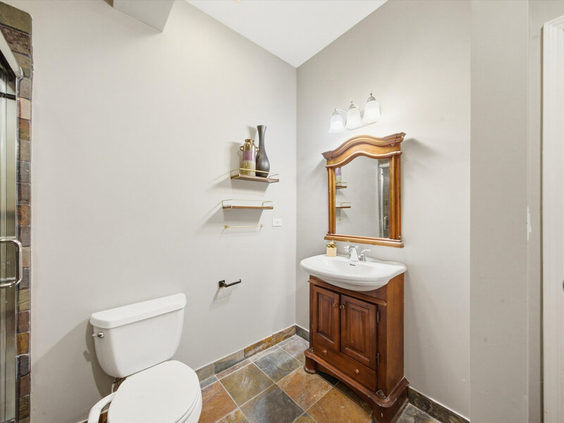 2035 W Division Street Chicago IL 60622