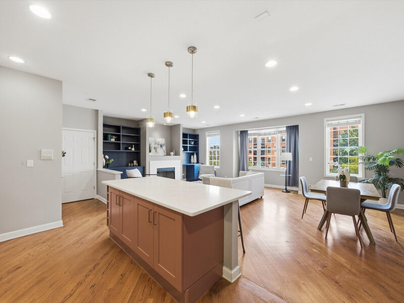 2035 W Division Street Chicago IL 60622