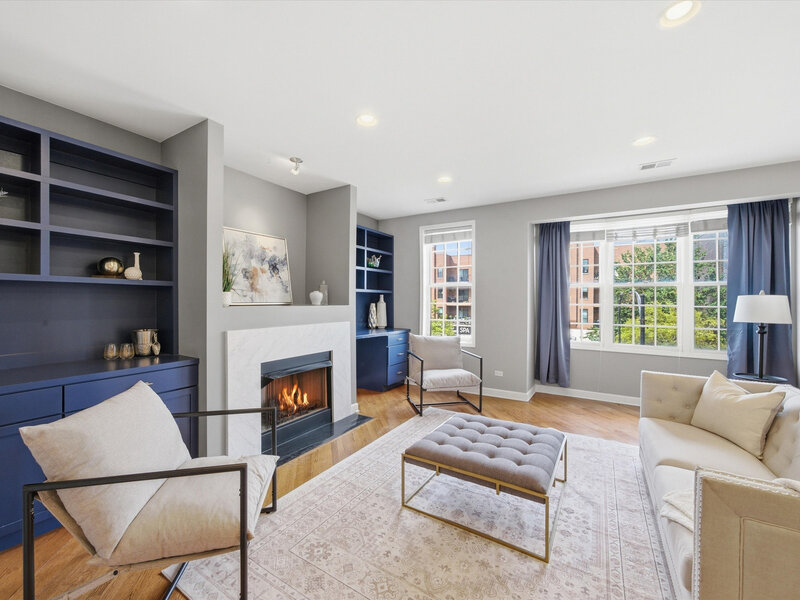 2035 W Division Street Chicago IL 60622