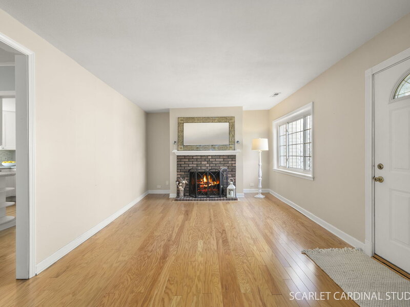 118 S President Street Wheaton IL 60187