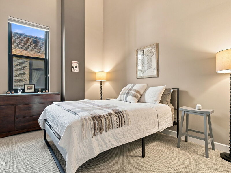 400 W Ontario Street Chicago IL 60654