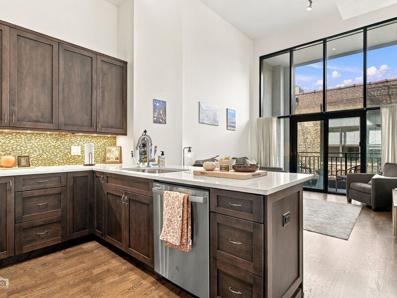 400 W Ontario Street Chicago IL 60654