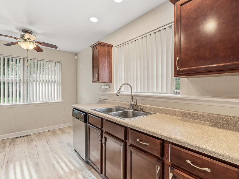 15547 Rose Drive South Holland IL 60473