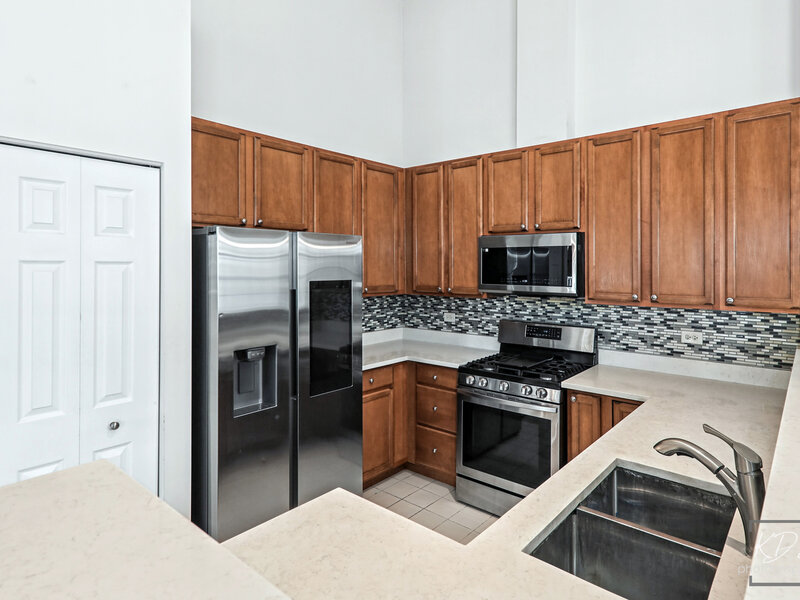 913 Neudearborn Lane Naperville IL 60563