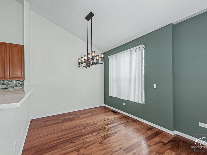 913 Neudearborn Lane Naperville IL 60563