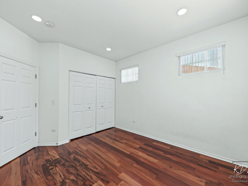 913 Neudearborn Lane Naperville IL 60563
