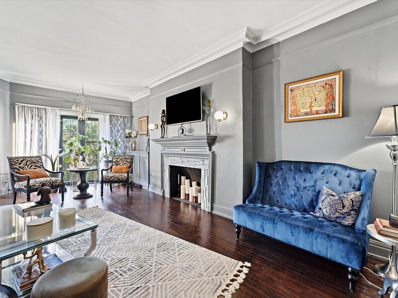 6844 S South Shore Drive Chicago IL 60649