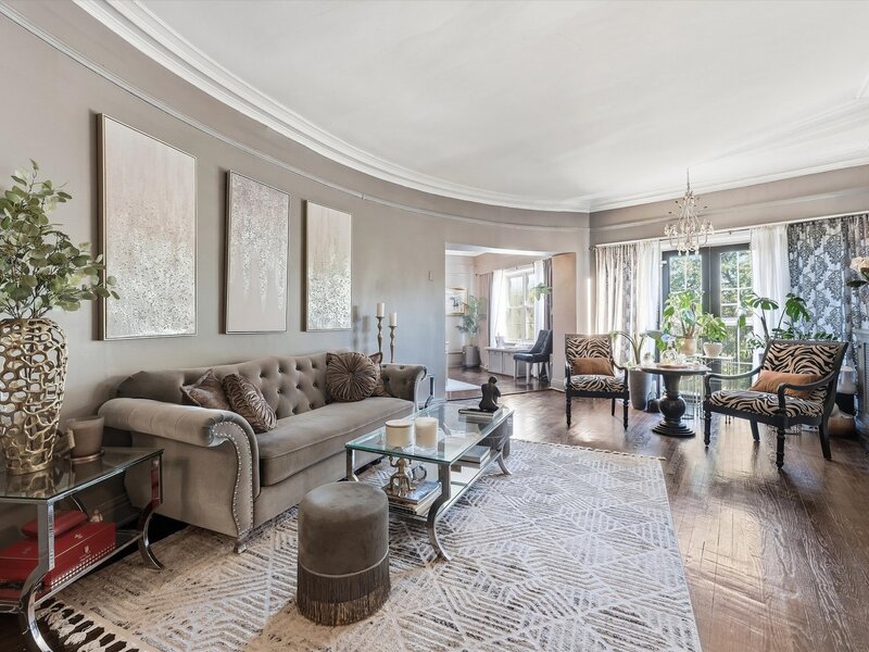 6844 S South Shore Drive Chicago IL 60649
