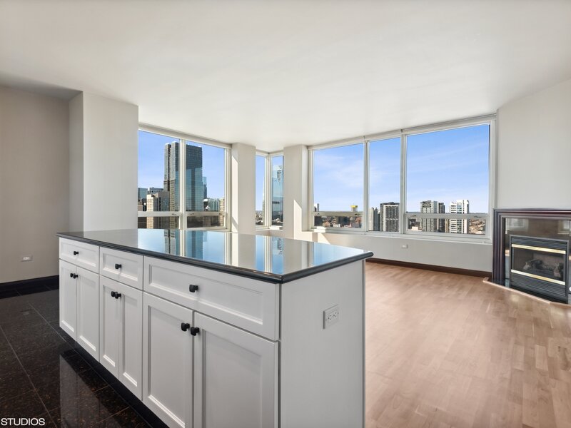 33 W Ontario Street Chicago IL 60654