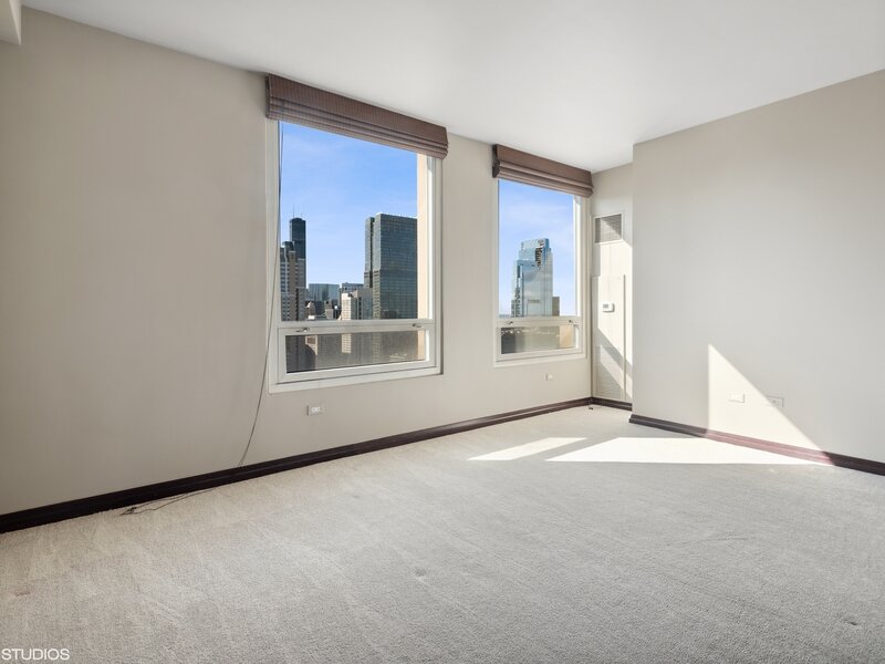 33 W Ontario Street Chicago IL 60654