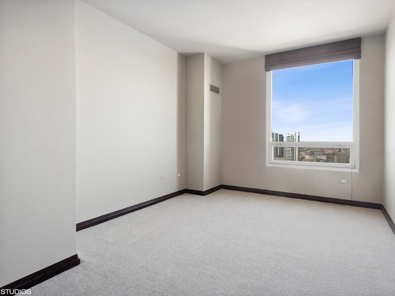 33 W Ontario Street Chicago IL 60654