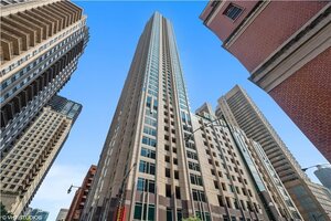 Photo of 33 W Ontario Street Chicago IL 60654 Unit 41ES