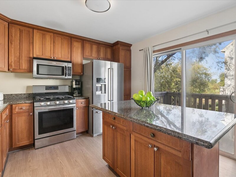 1107 Manchester Circle Grayslake IL 60030
