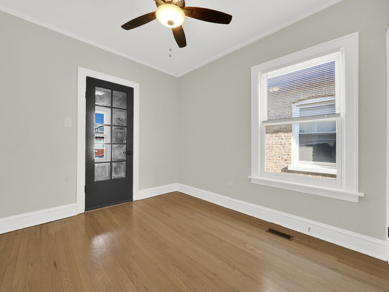 8133 S Loomis Boulevard Chicago IL 60620