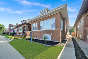 Photo of 8133 S Loomis Boulevard Chicago IL 60620