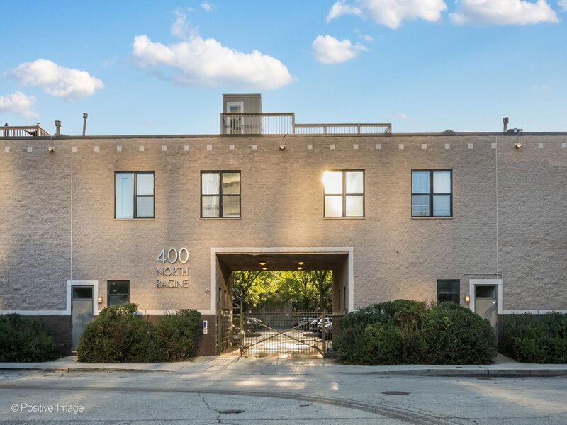 400 N Racine Avenue Chicago IL 60642