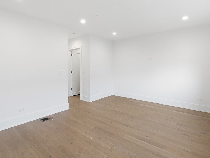 6227 S Ellis Avenue Chicago IL 60637