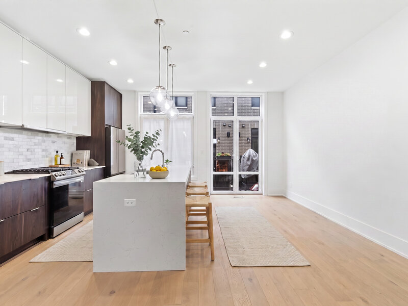 6227 S Ellis Avenue Chicago IL 60637