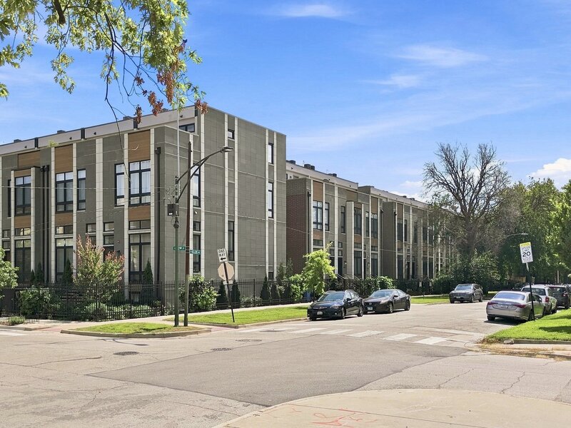 6227 S Ellis Avenue Chicago IL 60637